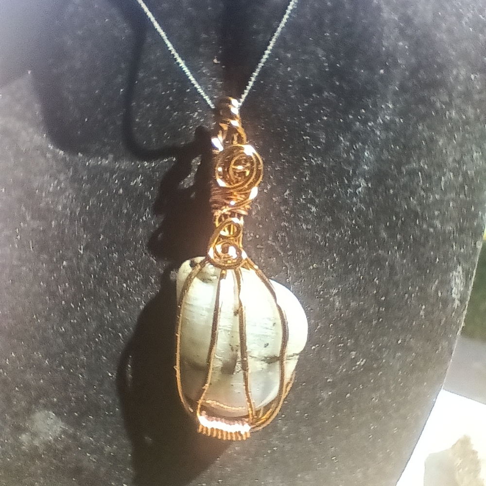 Laboadorite  Stone  Necklace - Picture 5 of 10